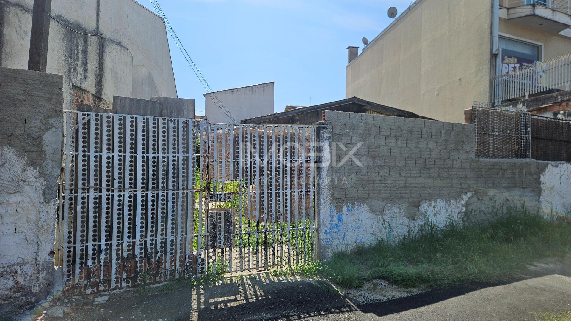 Oportunidade  Imóvel com Terreno de 253m  e Grande Potencial C...