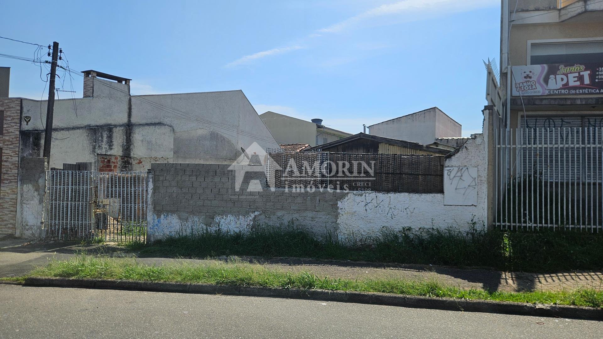 Oportunidade  Imóvel com Terreno de 253m  e Grande Potencial C...