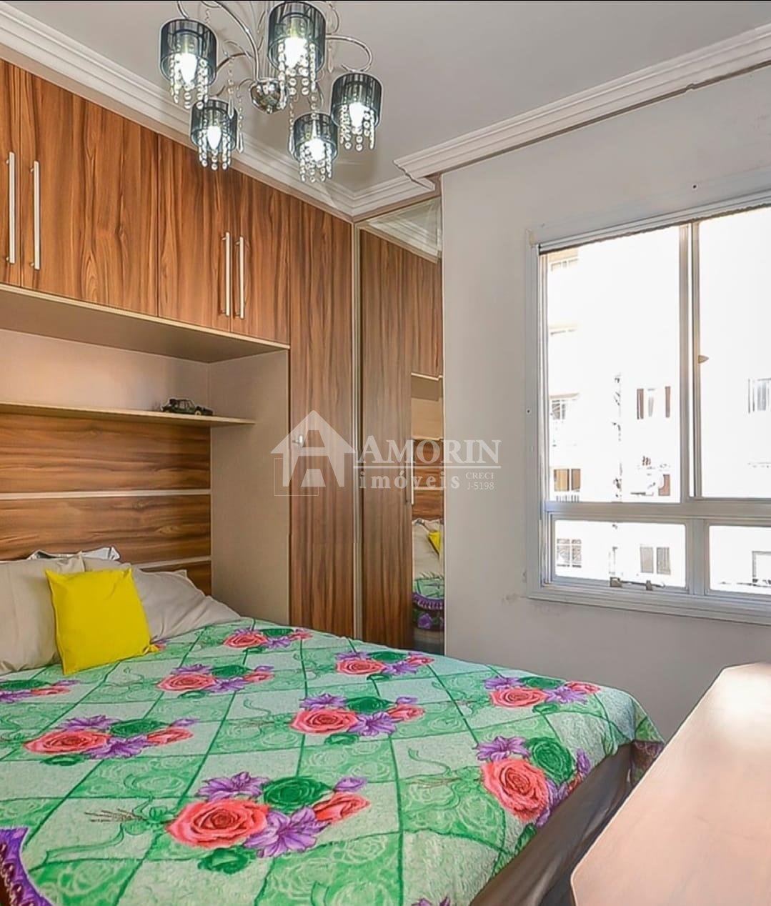 Apartamento ensolarado com 3 quartos e suíte no 2  andar  conf...