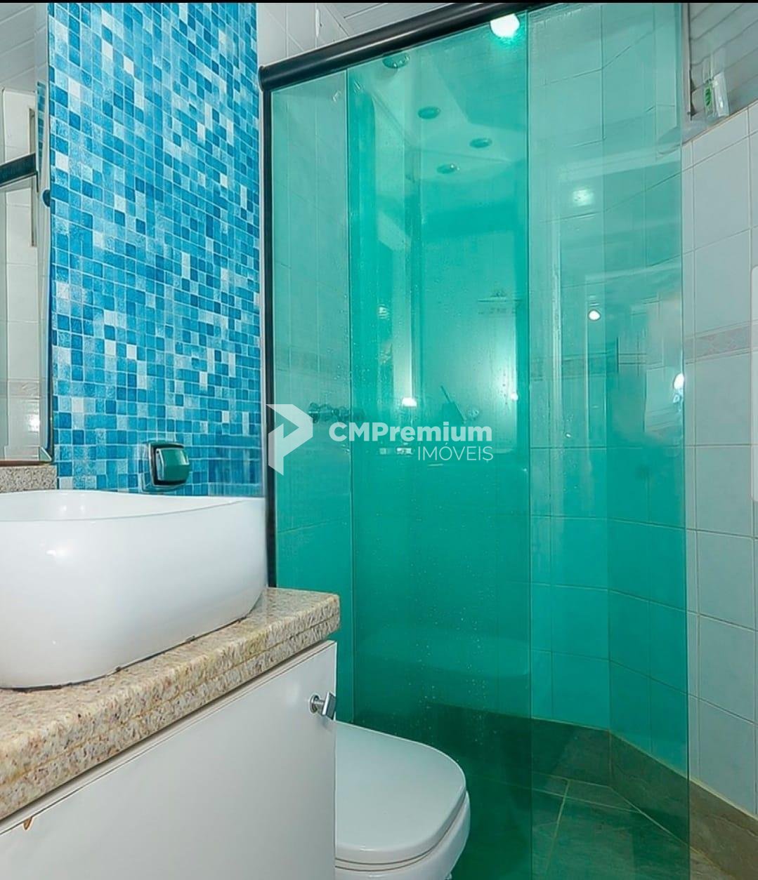 Apartamento ensolarado com 3 quartos e suíte no 2  andar  conf...