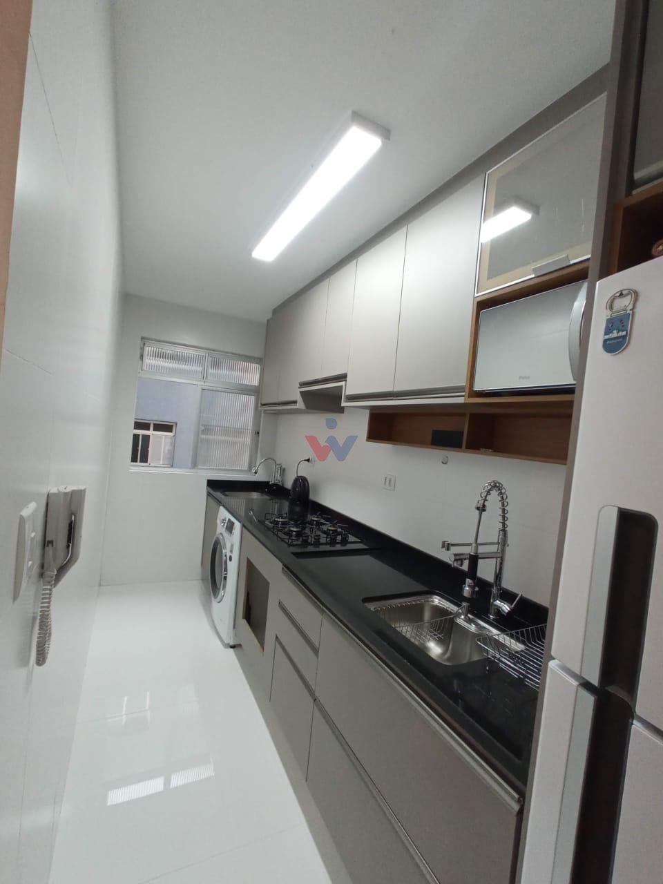 Apartamento mobiliado no Centro de Araucária com 3 quartos e v...