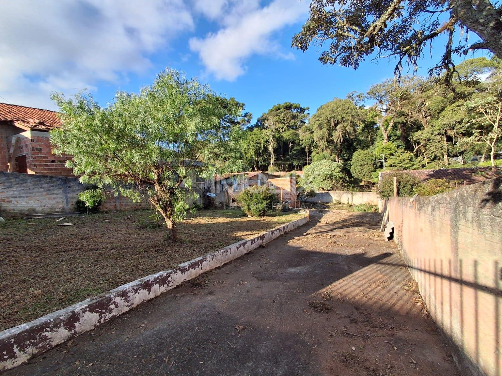 Terreno amplo de 432 m  à venda em Campo Largo  Próximo à HD D...