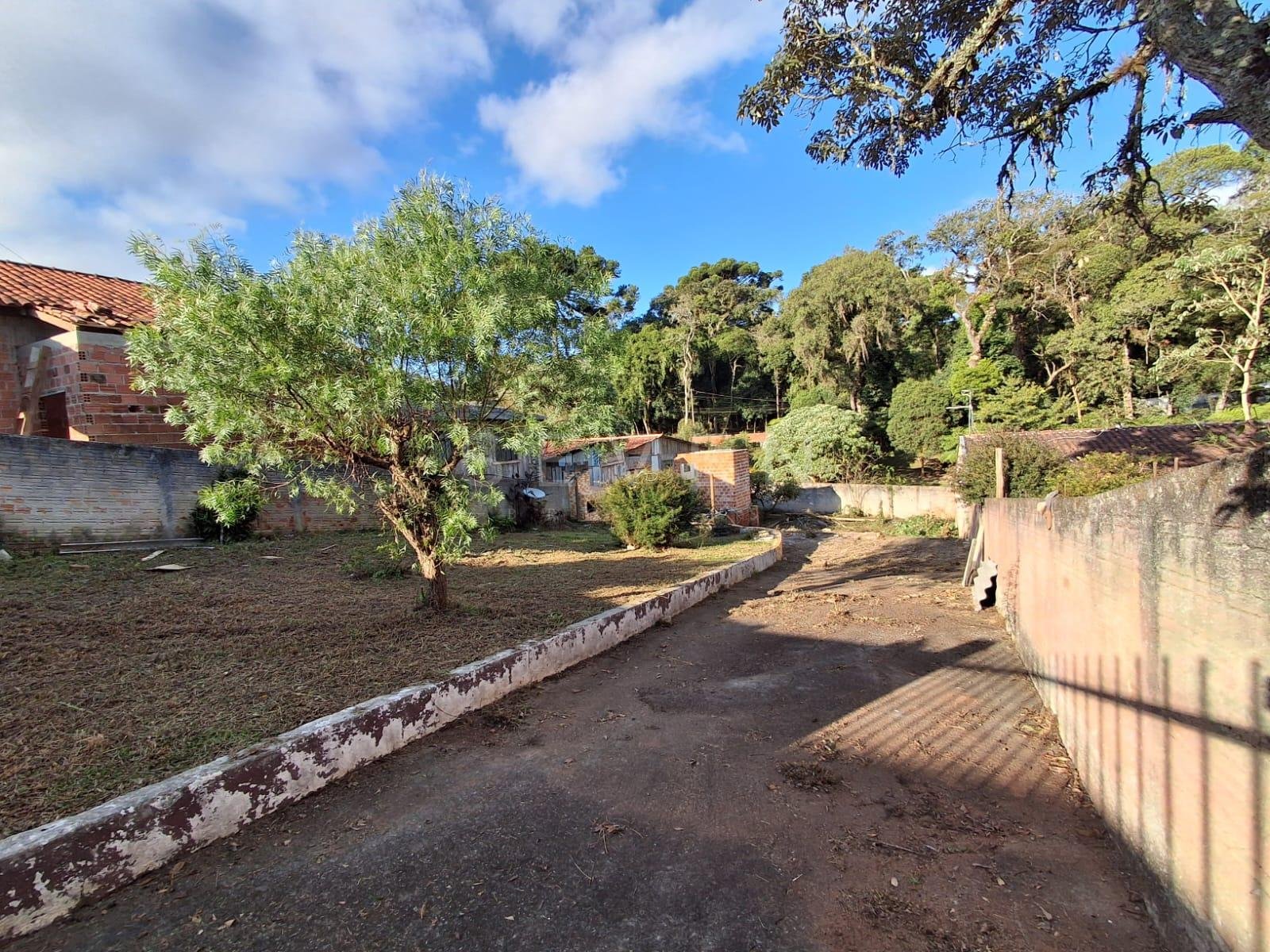 Terreno amplo de 432 m  à venda em Campo Largo  Próximo à HD D...