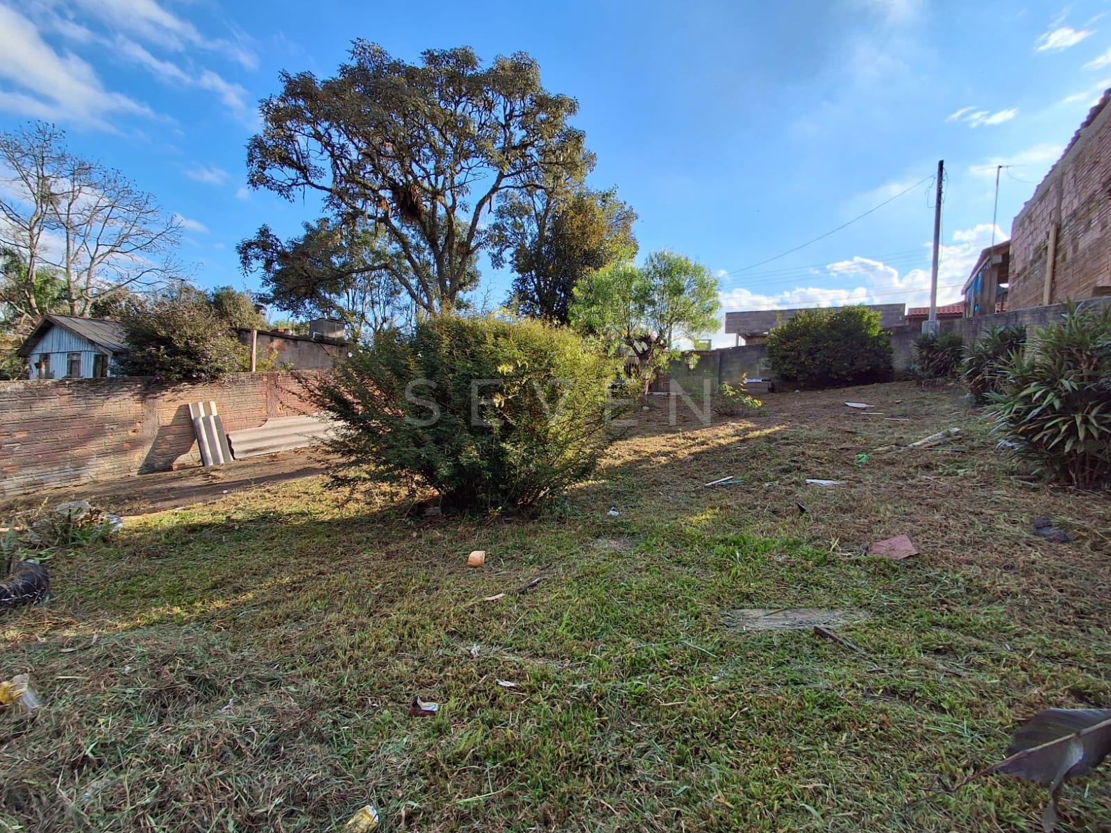 Terreno amplo de 432 m  à venda em Campo Largo  Próximo à HD D...