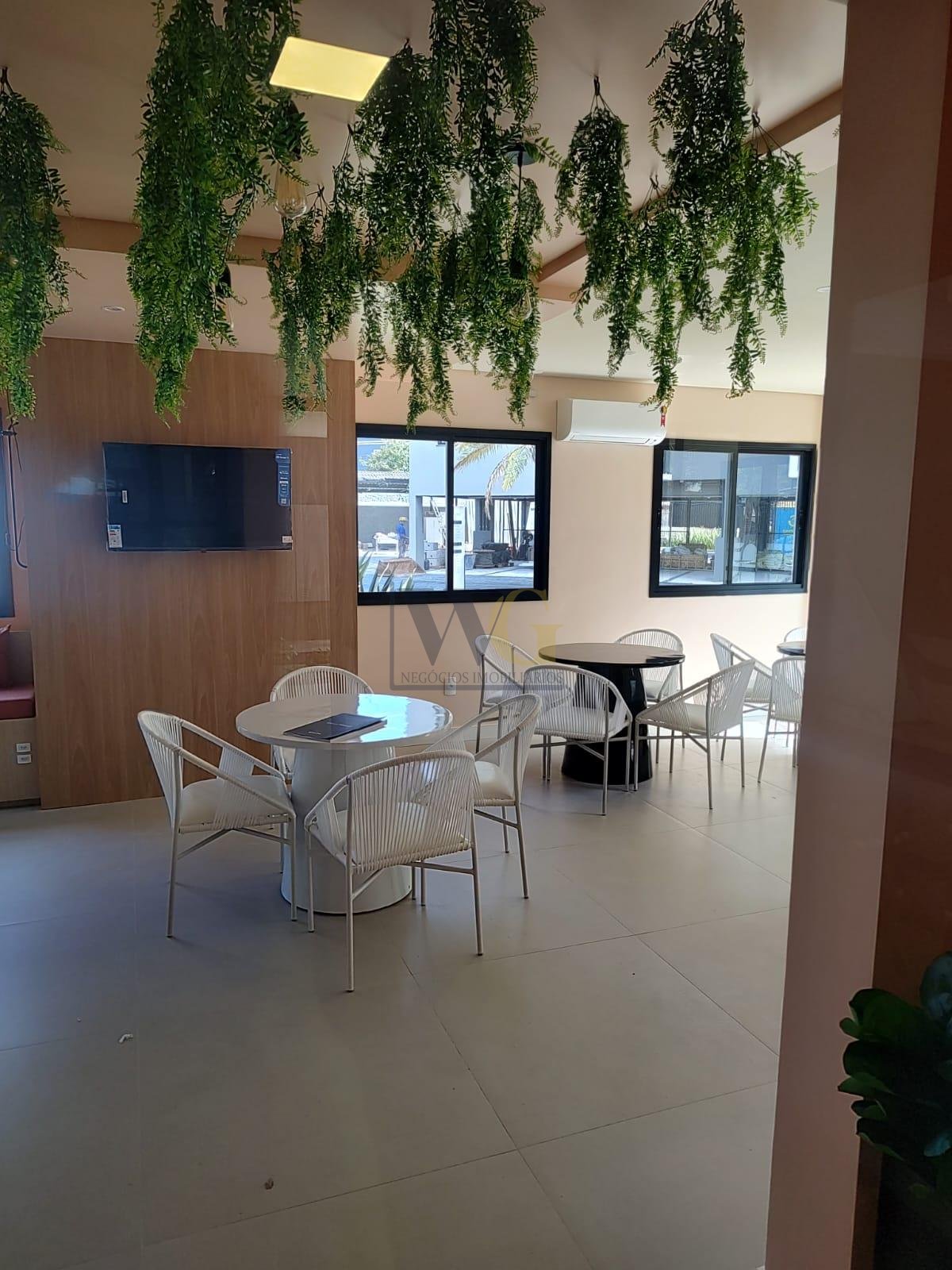 Apartamento 2 dormitórios com suíte no Hauer  Lazer completo e...