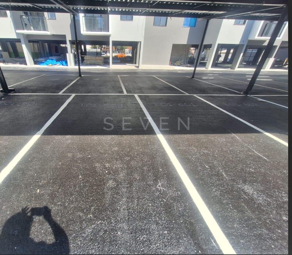 Apartamento 2 dormitórios com suíte no Hauer  Lazer completo e...