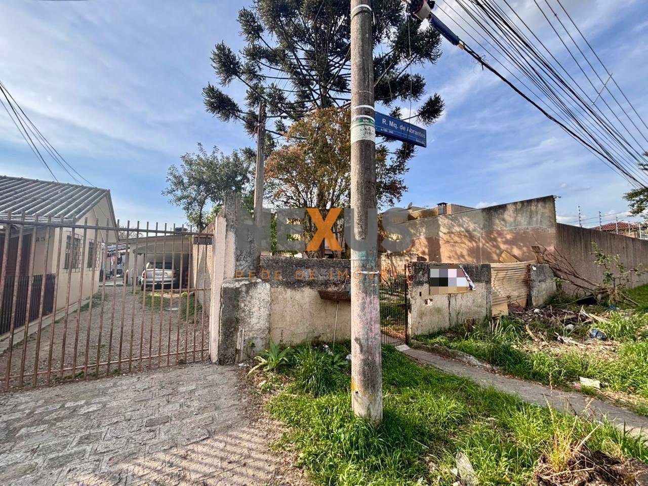 Terreno com 346 m e 4 casas locadas Investimento seguro e al...