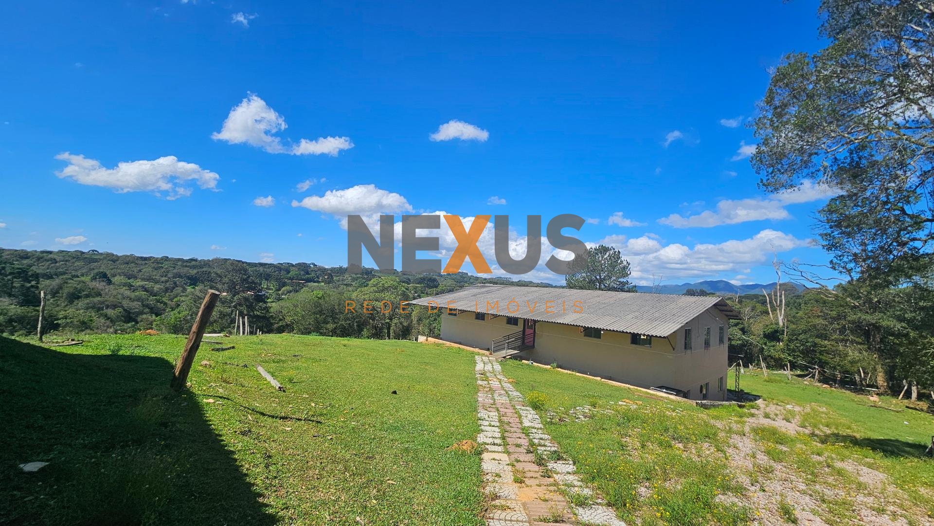 Chácara 58.440m  à Venda em São José dos Pinhais | Casa, Salão...