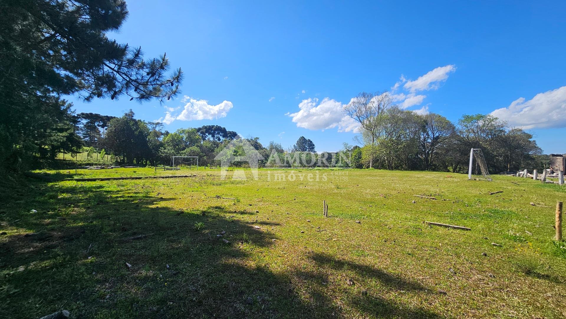 Chácara 58.440m  à Venda em São José dos Pinhais | Casa, Salão...