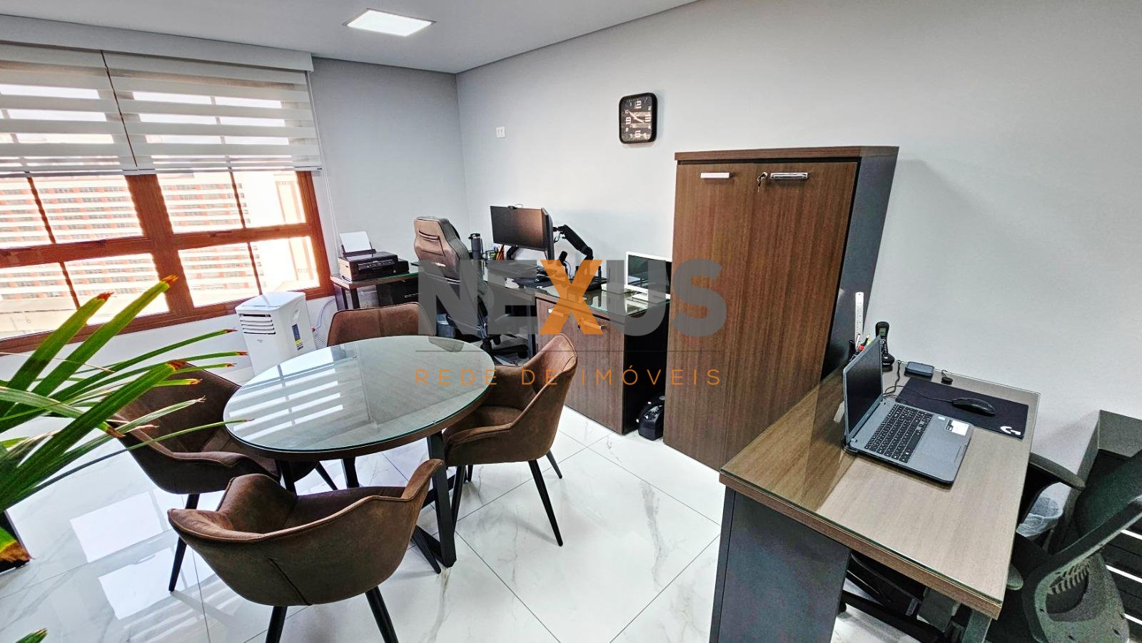 Sala Comercial Semi Mobiliada no Time Offices Express 31 m |...