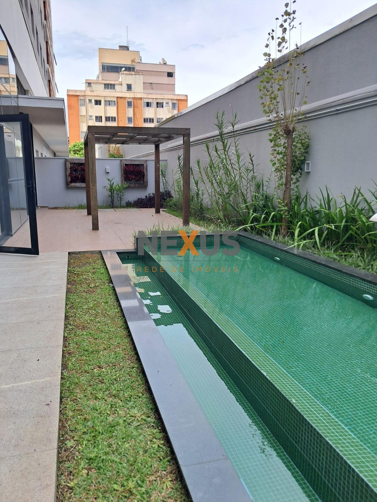 Apartamento moderno de 1 quarto no Rebouças conforto, lazer c...