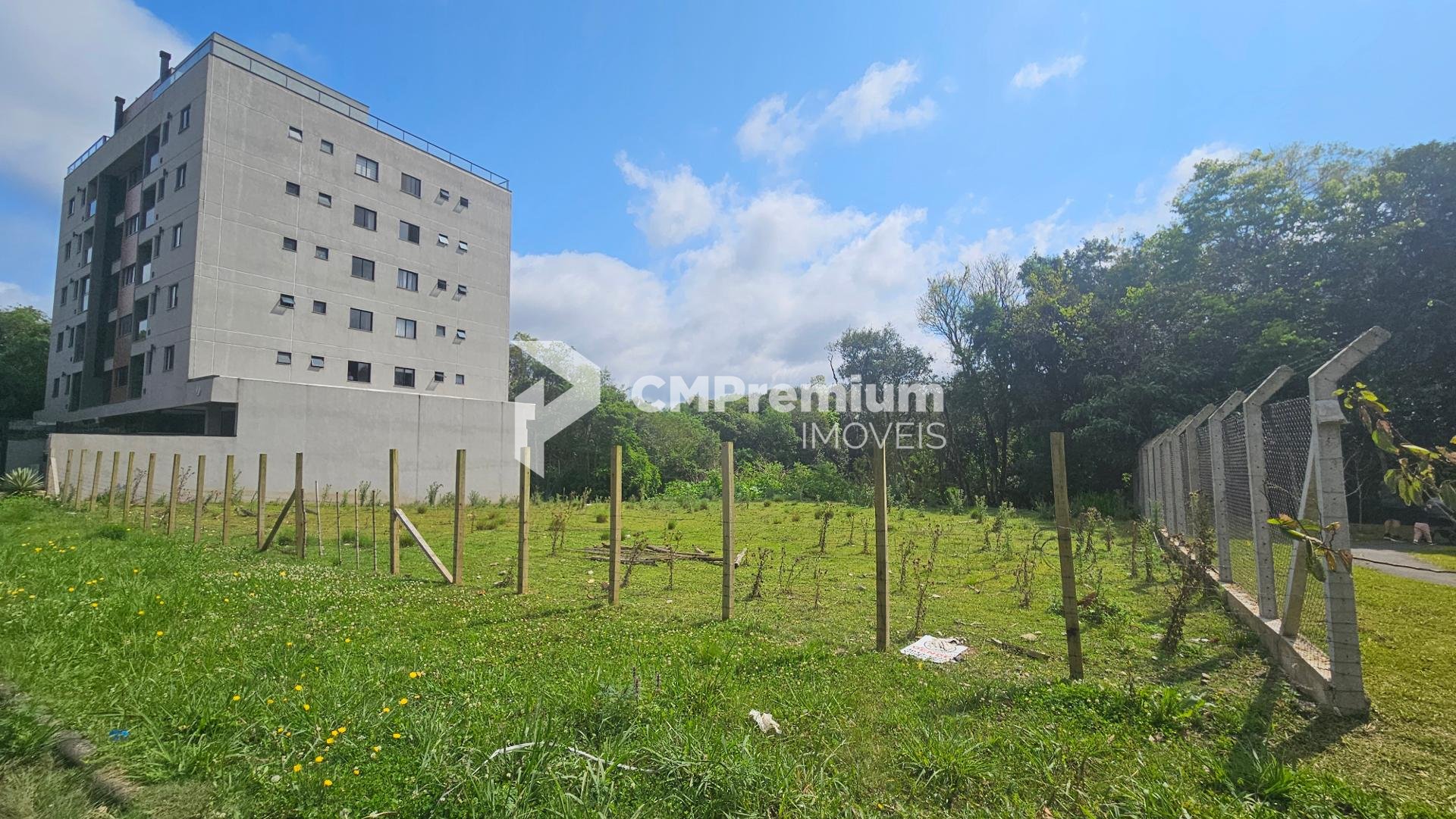 Terreno ZR-3,1 com 2.544 m  no Boa Vista  Localização estratég...