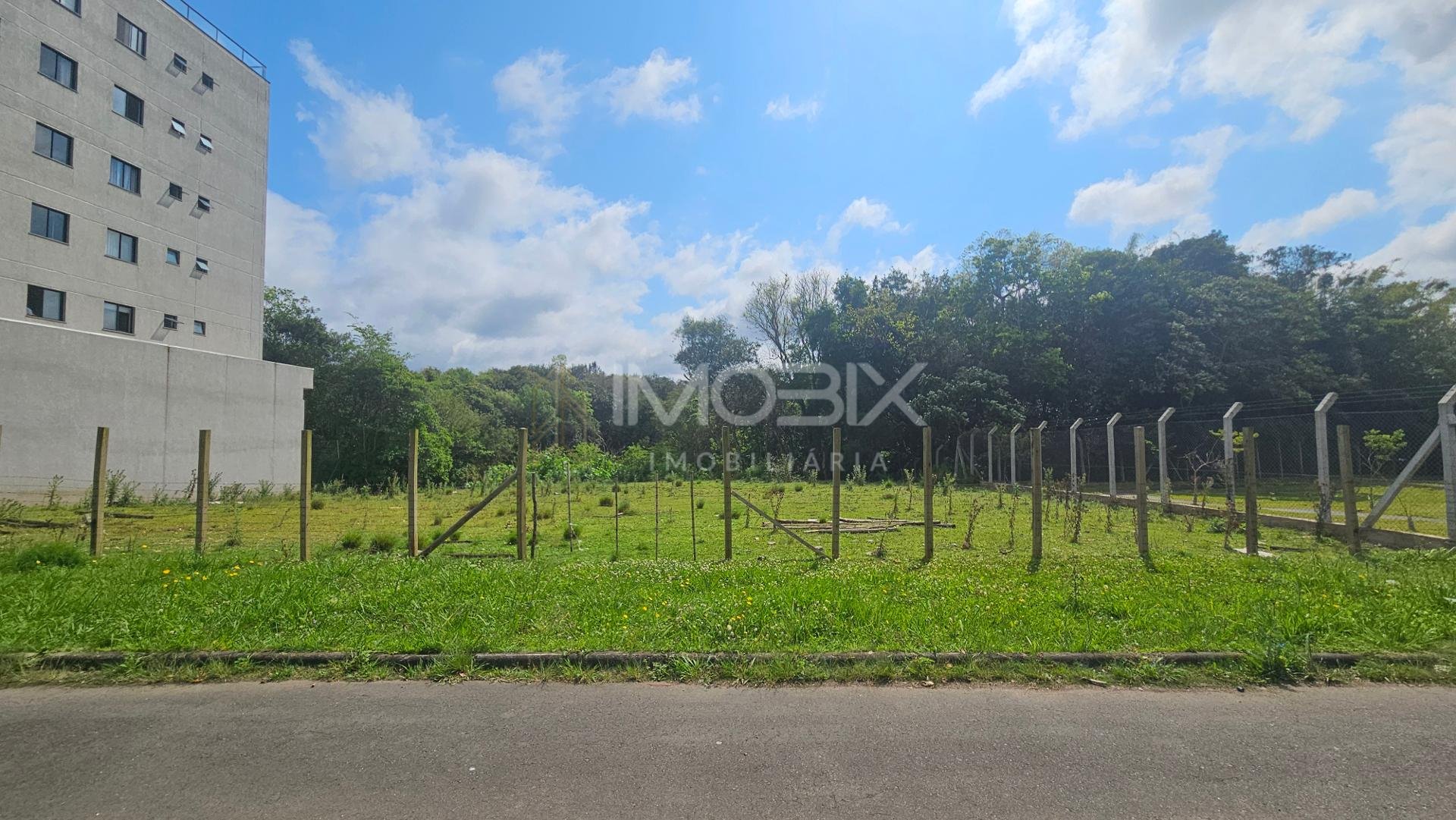 Terreno ZR-3,1 com 2.544 m  no Boa Vista  Localização estratég...