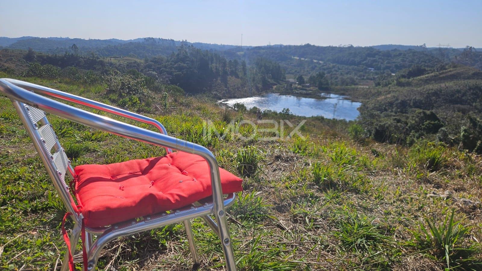 Chácara à Venda em São José dos Pinhais Casa Ampla, Vista par...