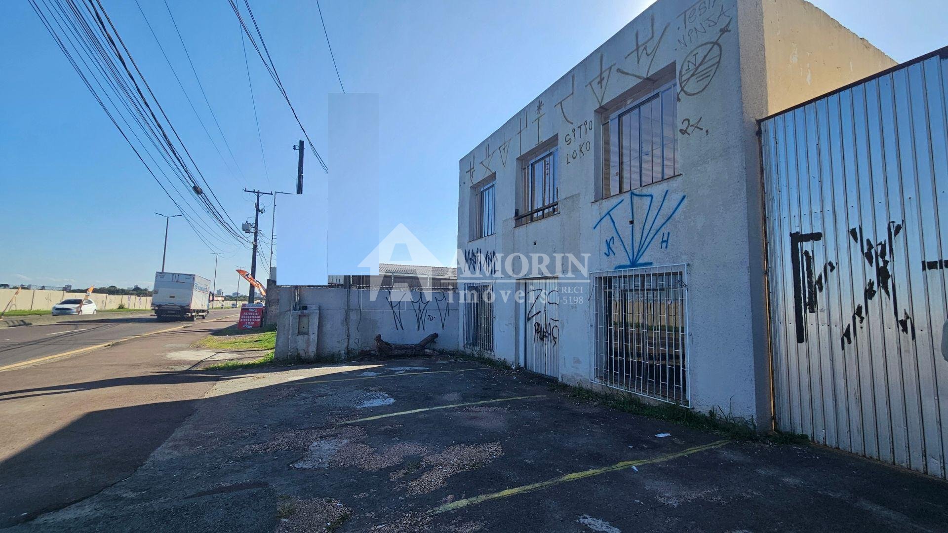 Terreno com predio  Comercial em Ponto Estratégico  Ideal para...