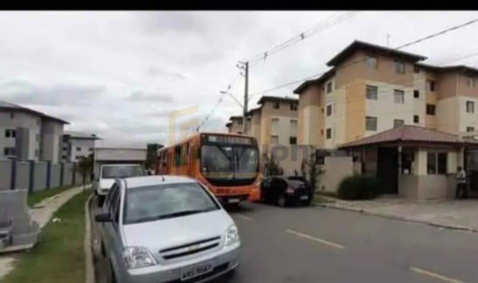 Apartamento com 2 Quartos no Santa Cândida  Conforto e Boa Loc...