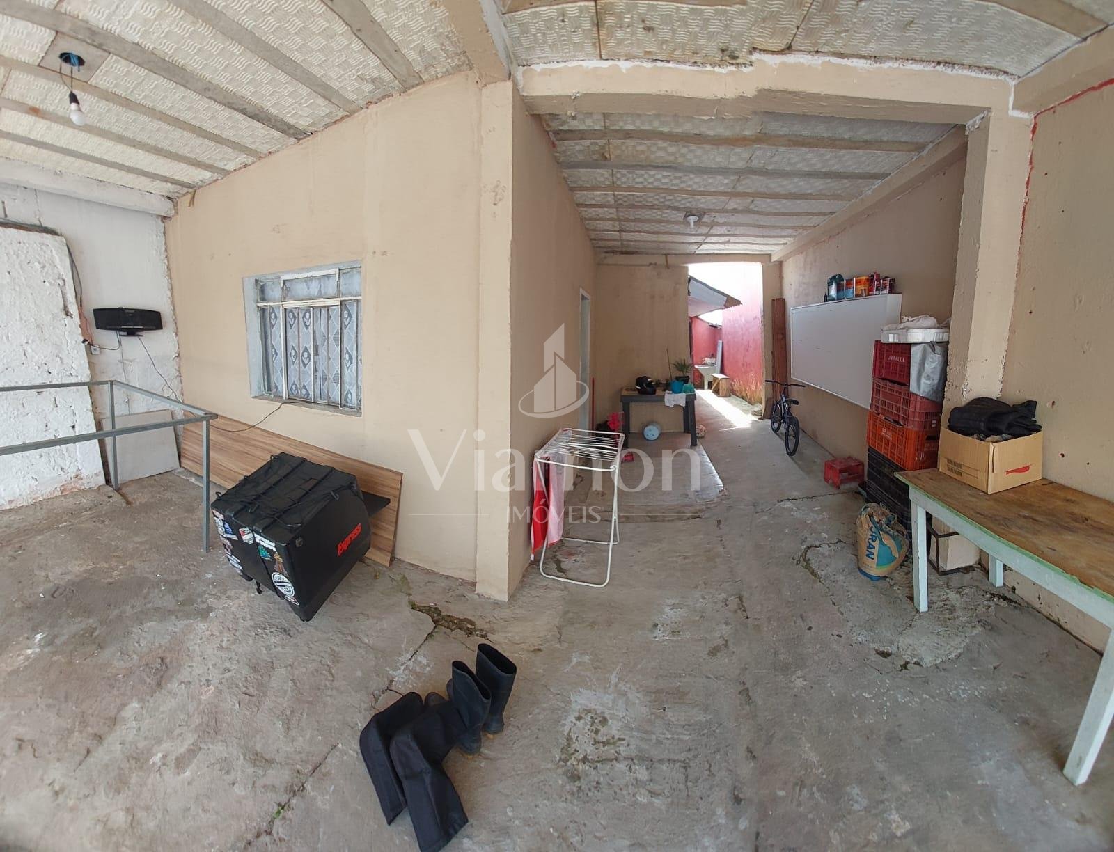 Casa à Venda em Araucária  2 Quartos em Condomínio Fechado Sem...