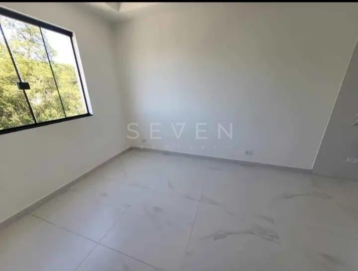 Apartamento com Terraço Privativo e 1 Quarto em Araucária  Con...