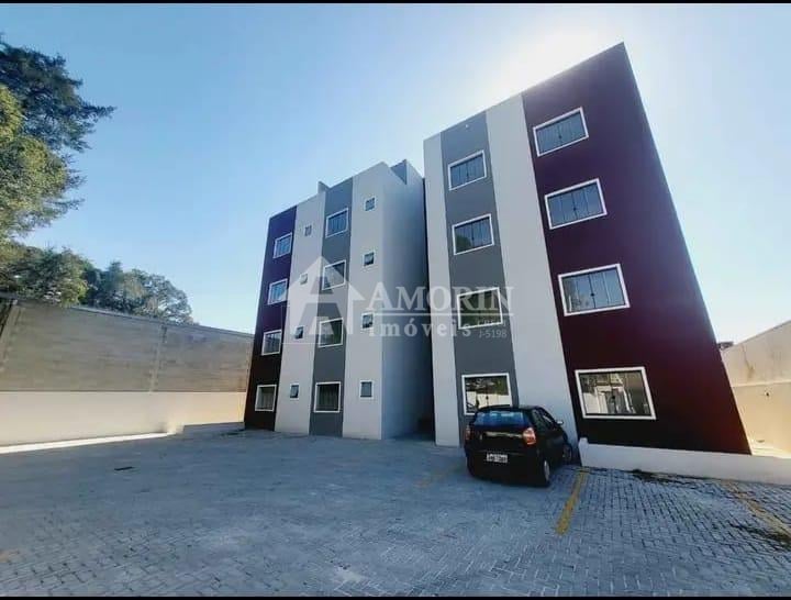 Apartamento com Terraço Privativo e 1 Quarto em Araucária  Con...