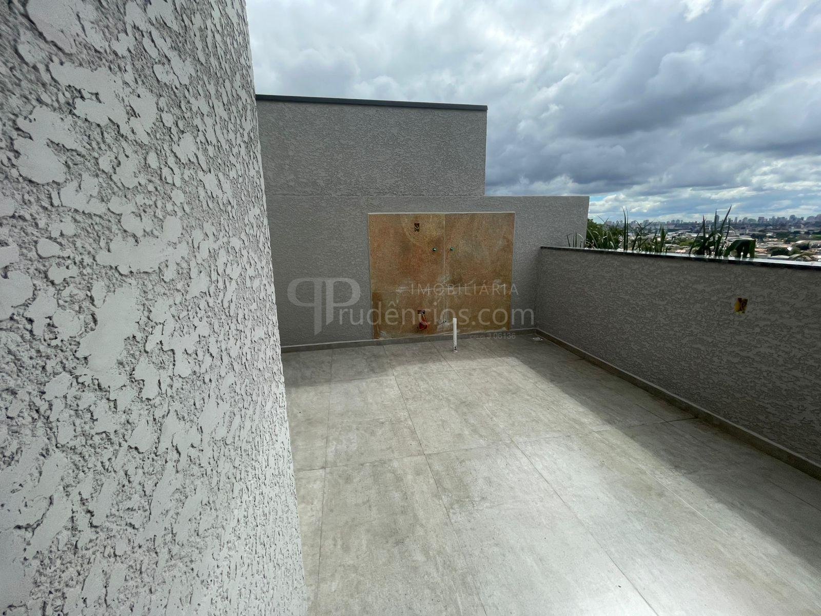 Sobrado de Alto Padrão no Uberaba  3 Suítes, Terraço Gourmet e...