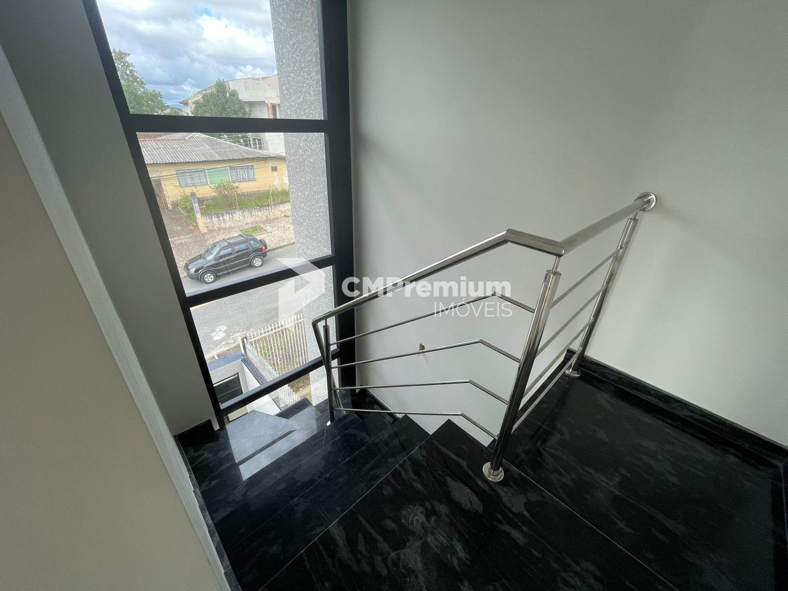 Sobrado de Alto Padrão no Uberaba  3 Suítes, Terraço Gourmet e...