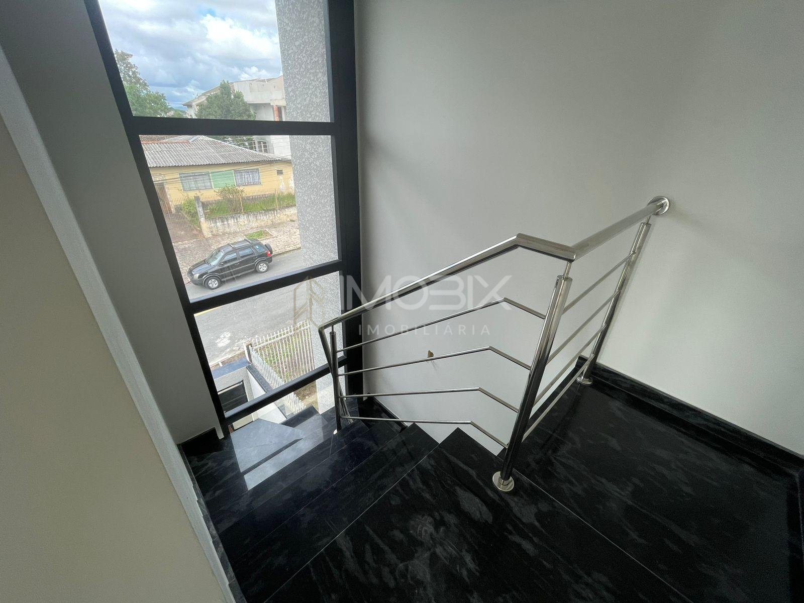 Sobrado de Alto Padrão no Uberaba 3 Suítes, Terraço Gourmet e...