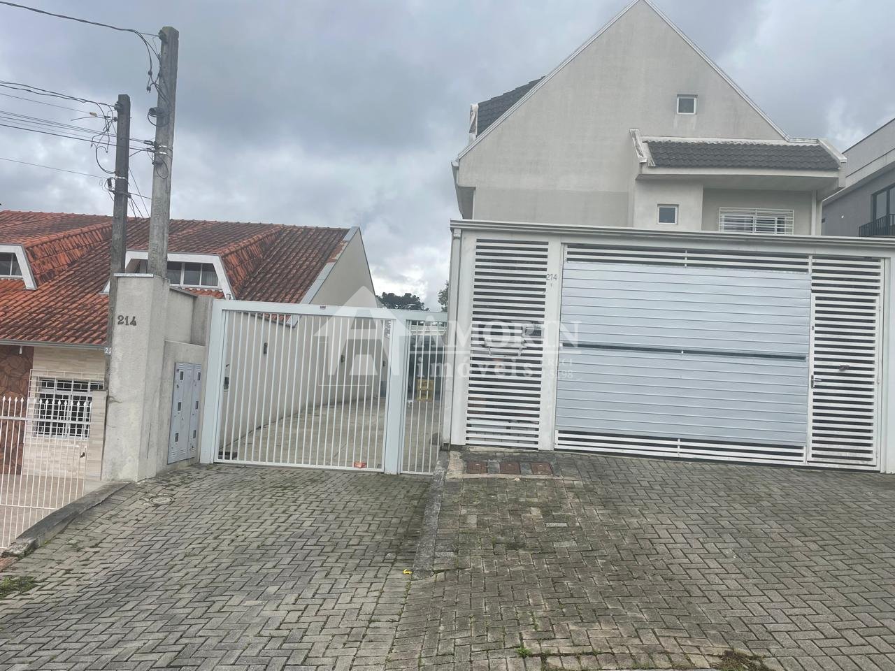 Confortável Sobrado no Condomínio  3 Quartos, Suíte e 95m  Pri...