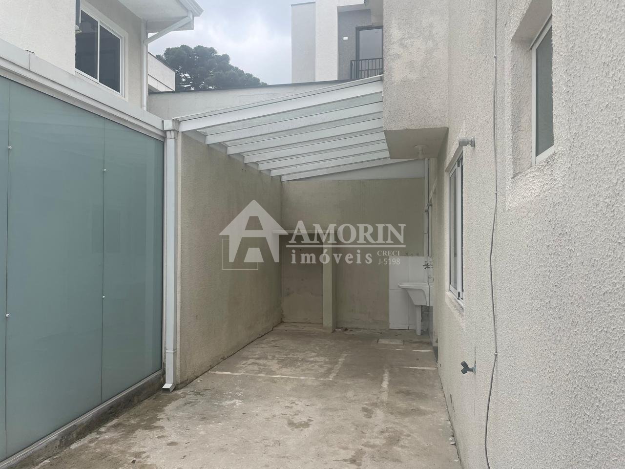 Confortável Sobrado no Condomínio  3 Quartos, Suíte e 95m  Pri...