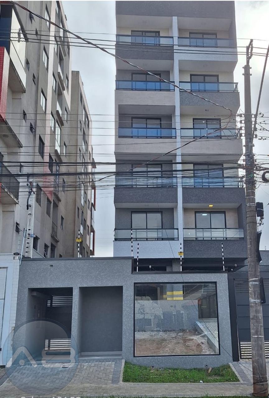 Apartamento 80m , 3 quartos com suíte e vaga coberta no Centro...