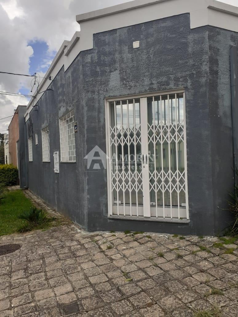 Casa Comercial à Venda no Rebouças  Espaço Versátil para Morar...
