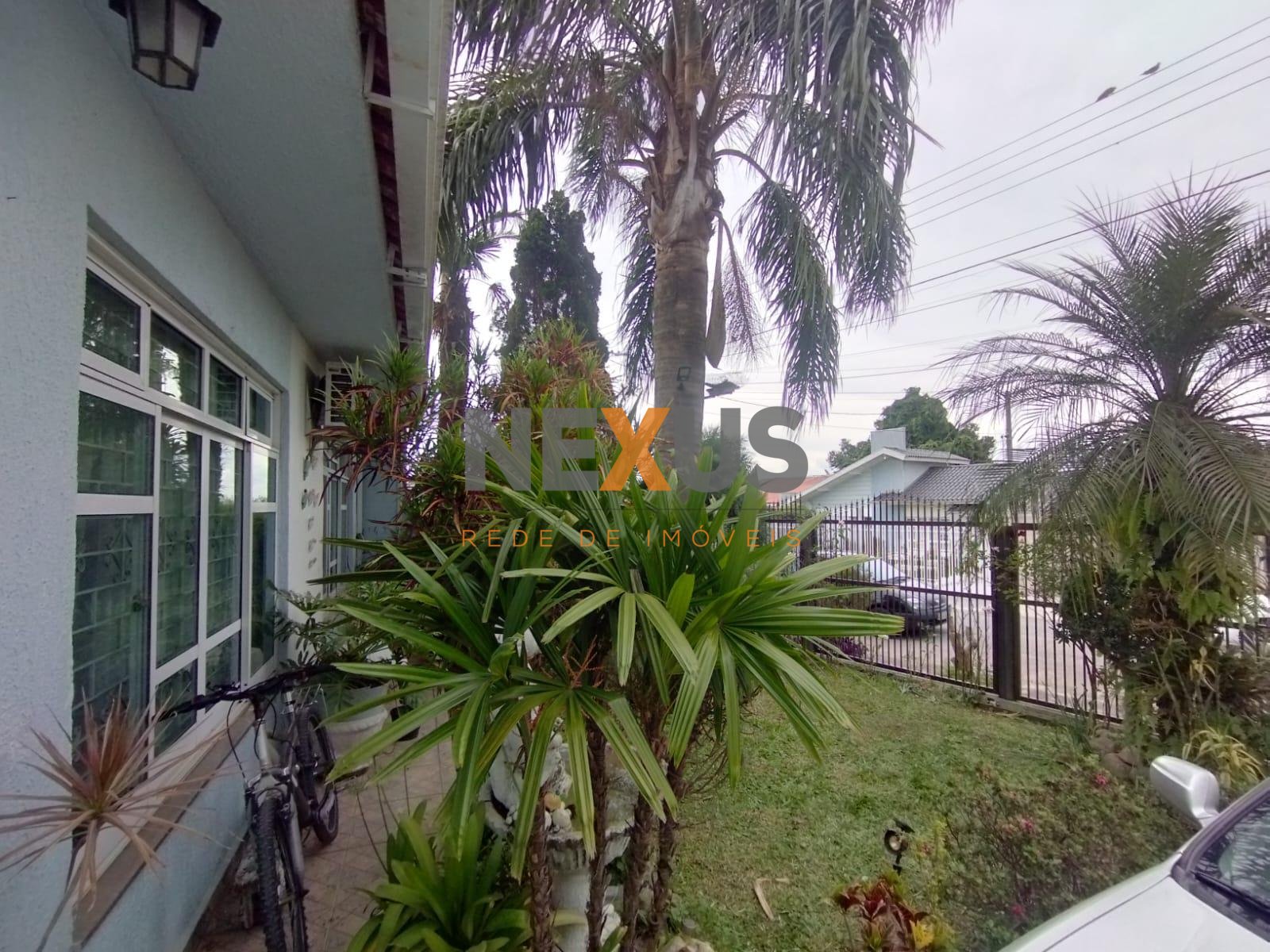 Casa à Venda no Bairro Xaxim, Curitiba 3 Quartos, Suíte e Chu...