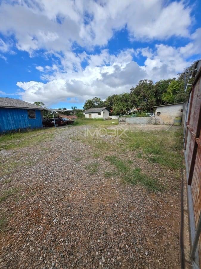 Terreno à Venda no Bairro Guaíra 1.100 m em Localização Priv...