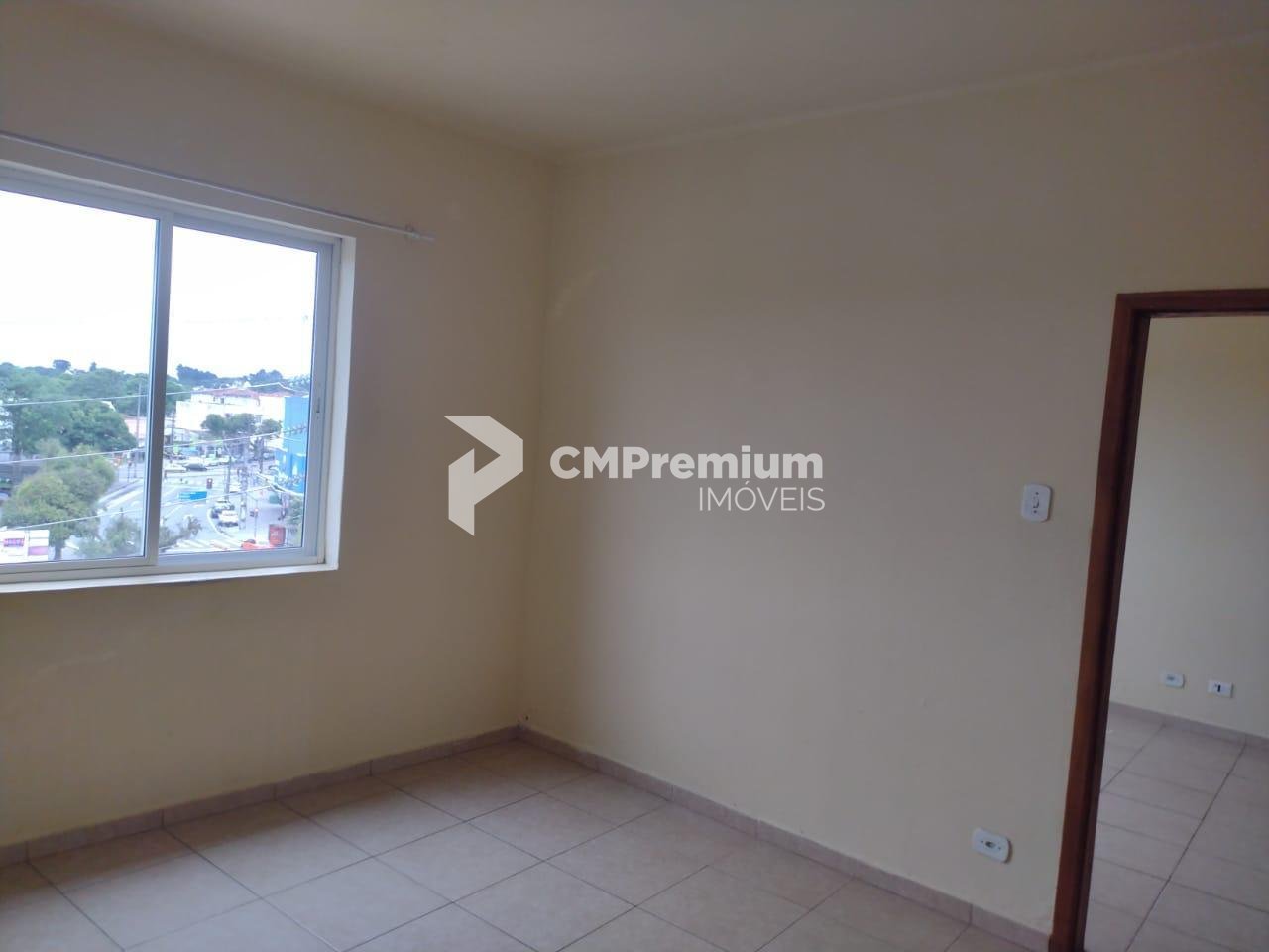 Apartamento nas Mercês  Curitiba | 1 Quarto, Sacada e Localiza...