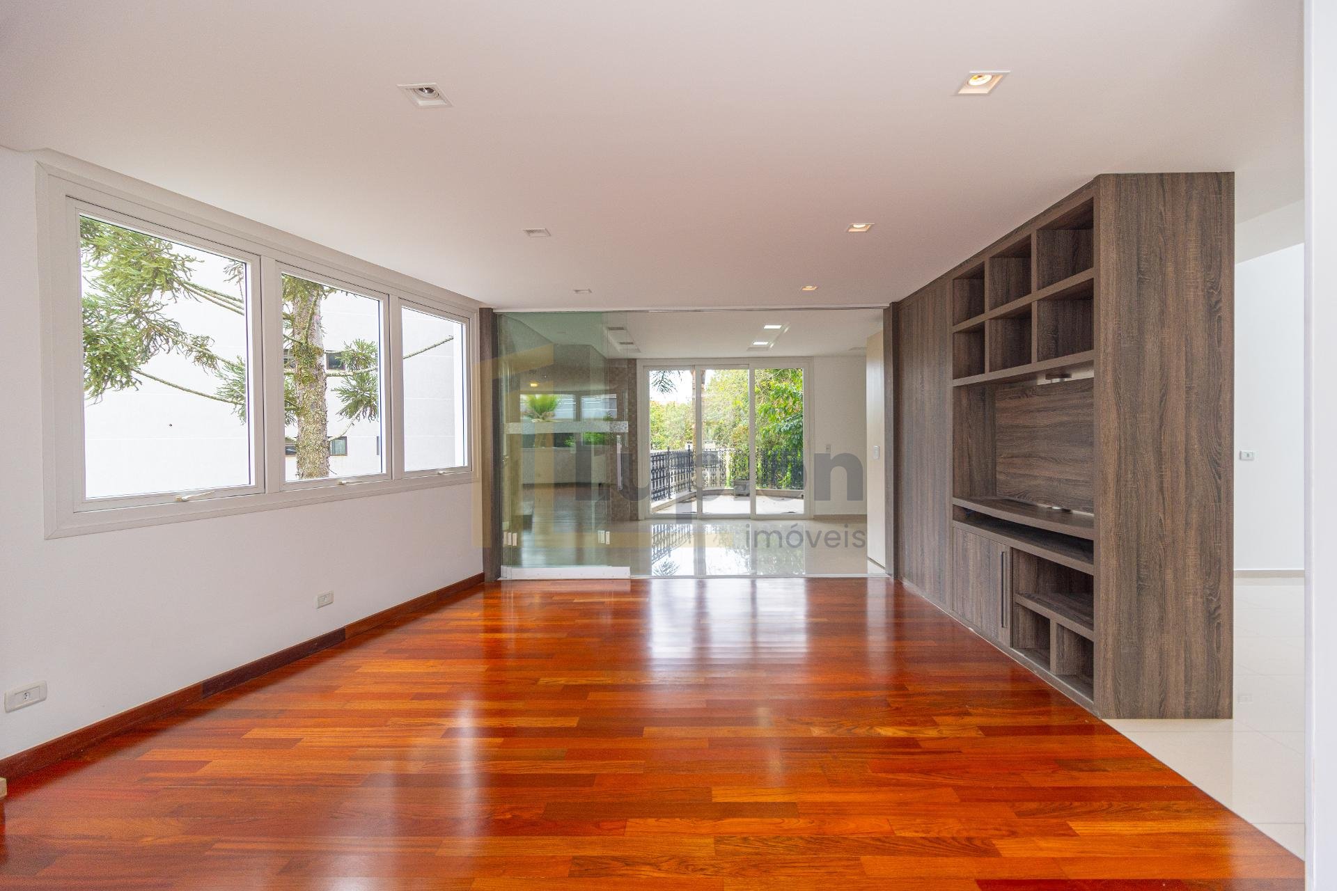 Casa de Alto Padrão com Elevador e Bosque Privativo no Paysage...