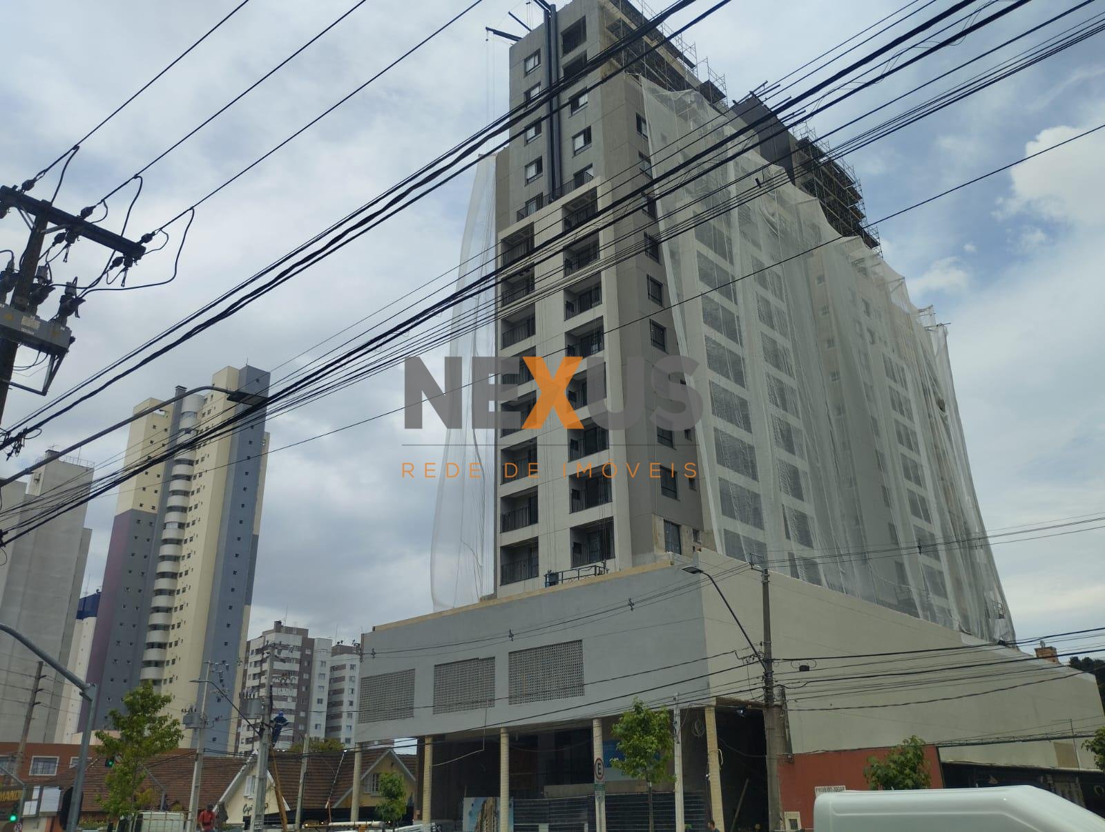 Studio moderno no Água Verde Entrega em 2026 | Lazer completo...