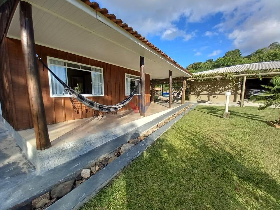 Chácara Completa à Venda na Lapa  5.000 m , Casa, Salão de Fes...