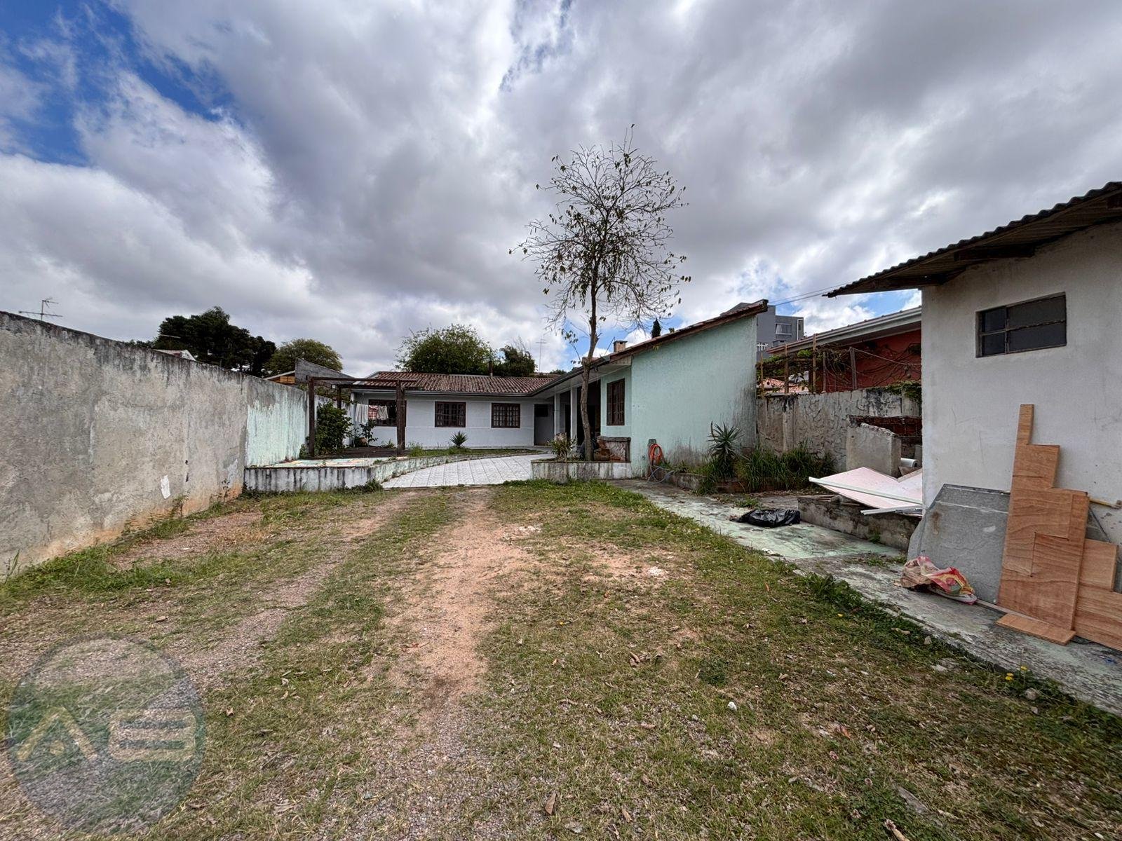 Terreno 420 m    Zoneamento ZT-LV e Grande Potencial Construtivo