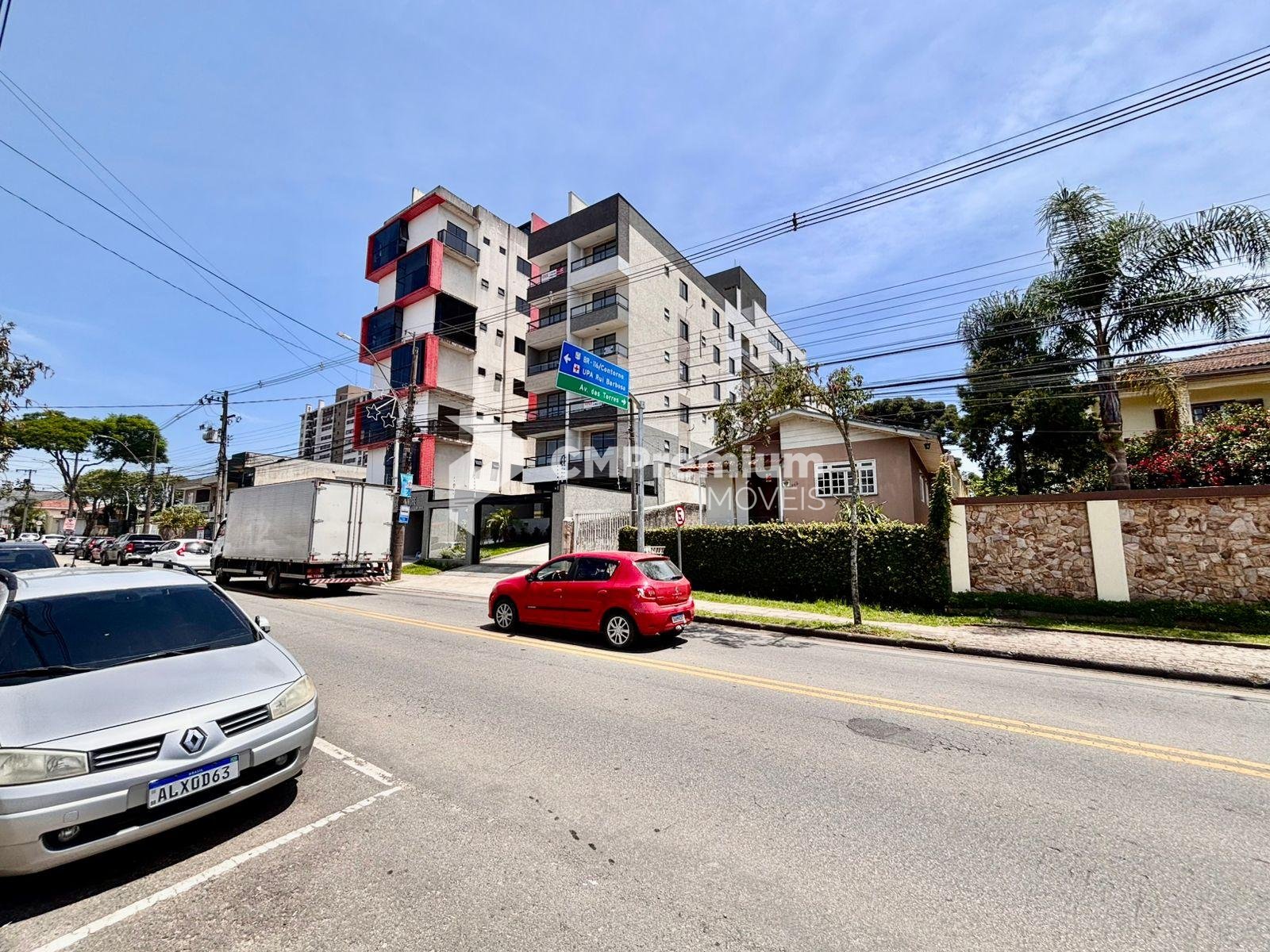 Apartamento 3 Quartos com Suíte, Sacada com Churrasqueira e 2 ...