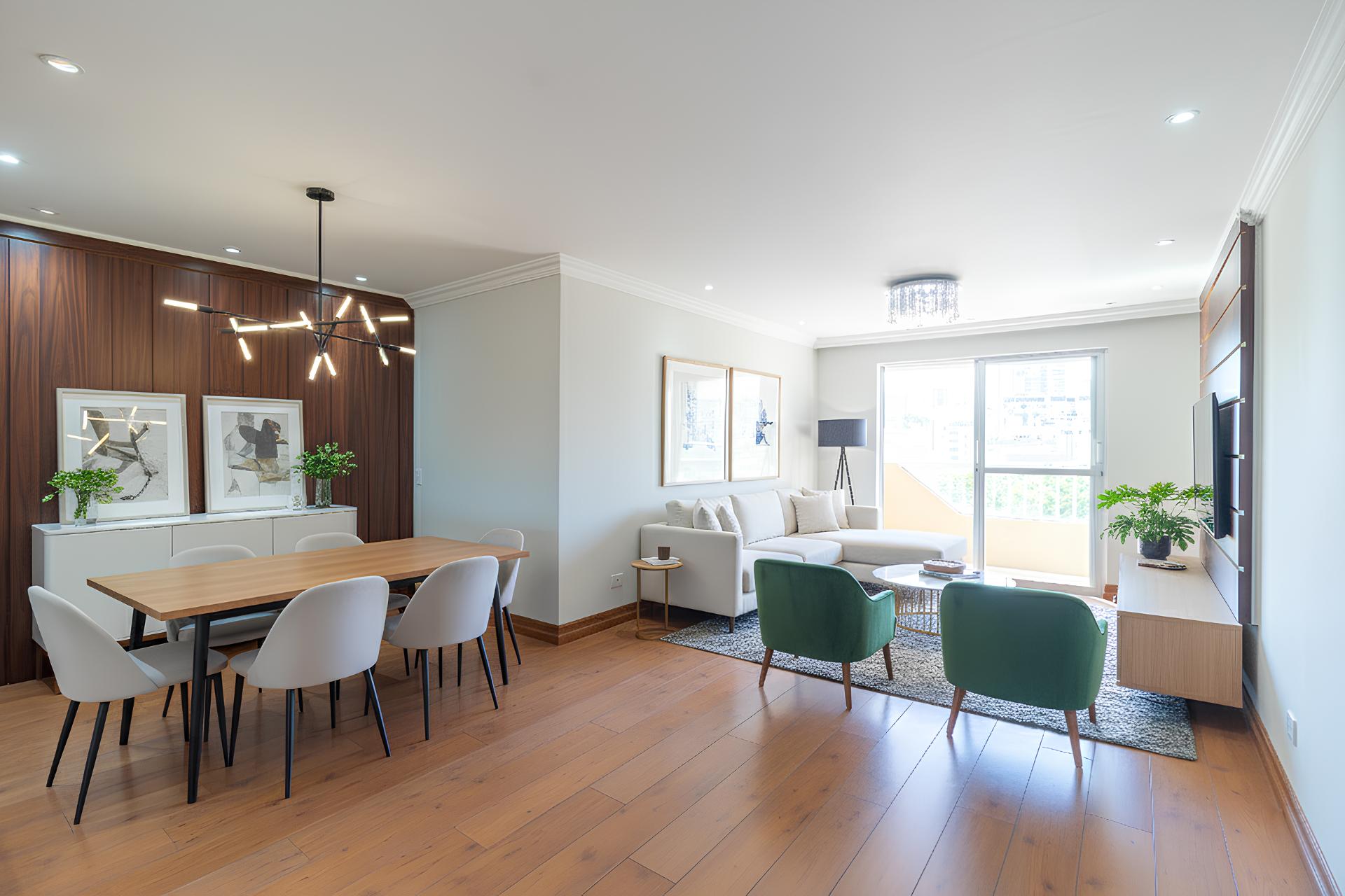 Apartamento de 100 m , ensolarado e desocupado no melhor do Ág...