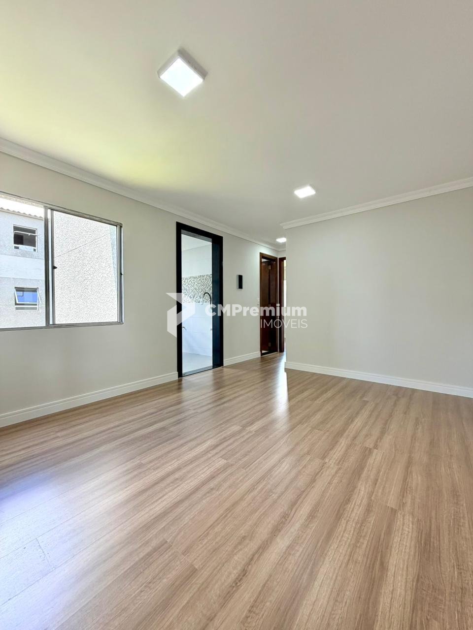 Apartamento Reformado no Ouro Fino  2 Quartos, Vaga e Lazer Co...