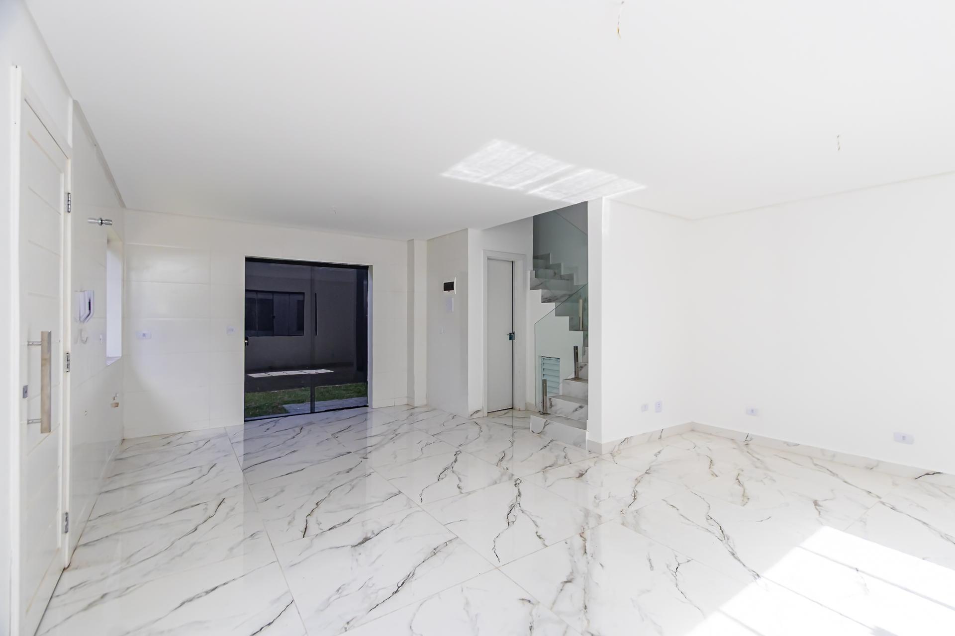 Triplex com Terraço Panorâmico no Guabirotuba  3 Quartos e 2 Vagas