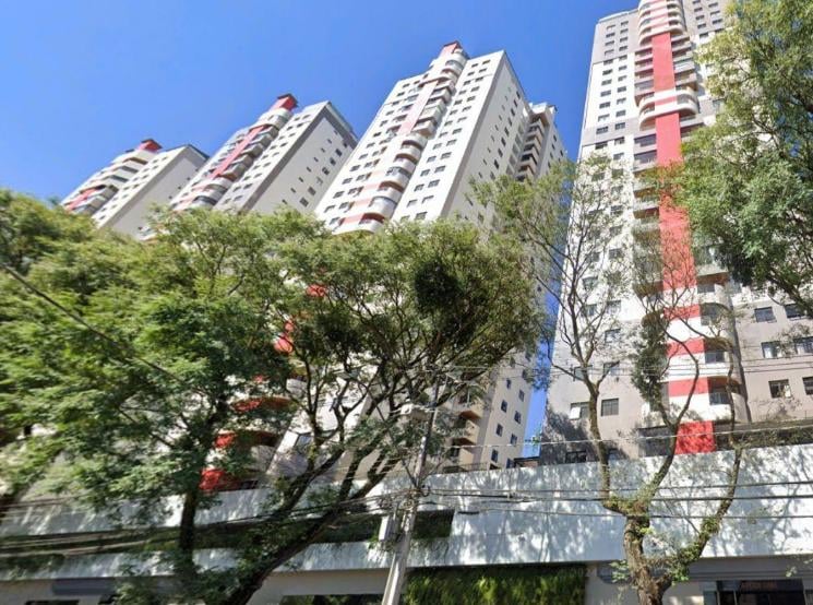Apartamento com Vista para o Parque Barigui | 3 Quartos e Cond...