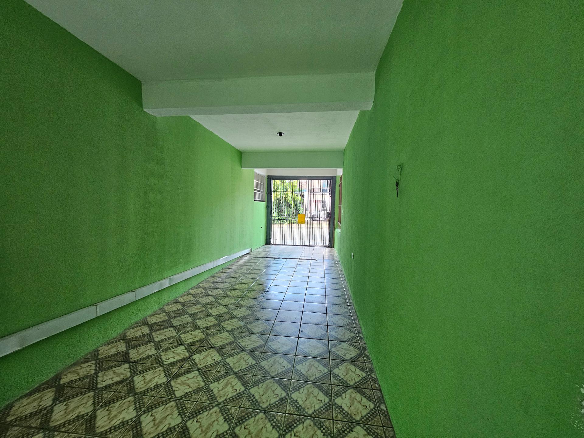 Sobrado Residencial e Comercial com 350m  e Alto Potencial de ...