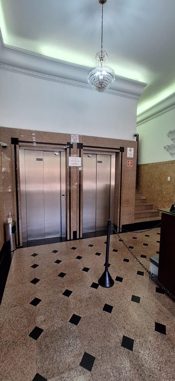 Sala Comercial 23m  na Rua XV de Novembro | Pronta para Uso e ...