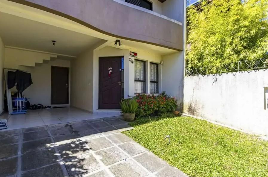 Sobrado Triplex no Mercês | 3 Quartos, Suíte com Hidro, Ático ...