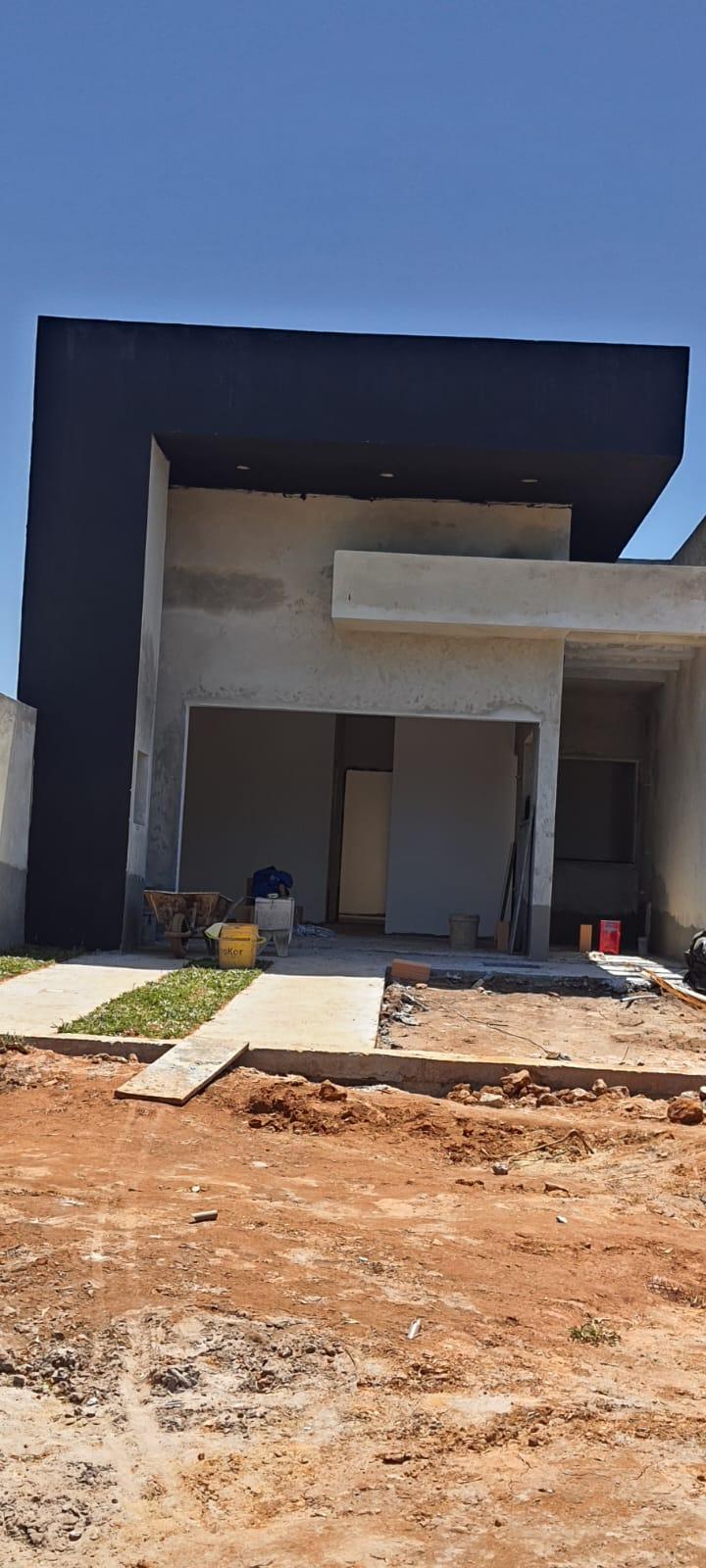 Casa Nova com Piscina e Pé-Direito Alto no Litoral de Guaratuba