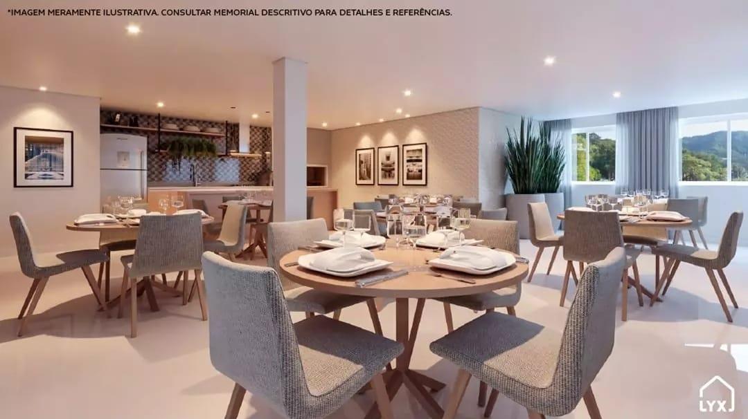 Apartamento à Venda em Campo Largo no Bairro Bom Jesus com Laz...