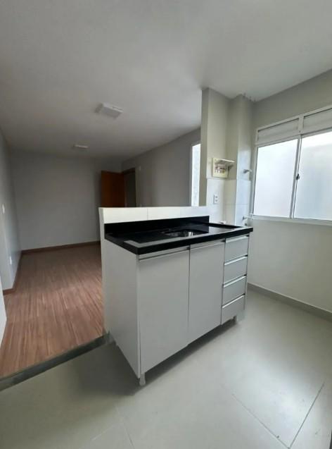 Apartamento à Venda com 2 Quartos, Cozinha Planejada e Condomí...