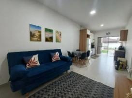 Casa Nova Mobiliada à Venda no Melhor Balneário de Matinhos  A...