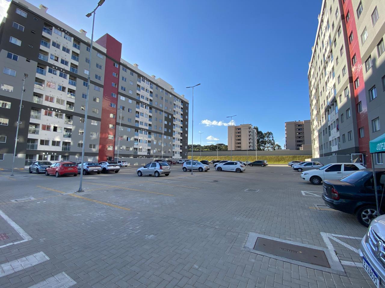 Apartamento com Sacada e Churrasqueira no Piazza San Marino  C...